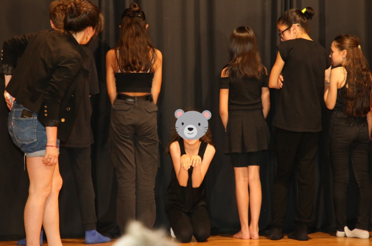 ateliers de theatre d'impro et de contes avec Agathe Mesnier